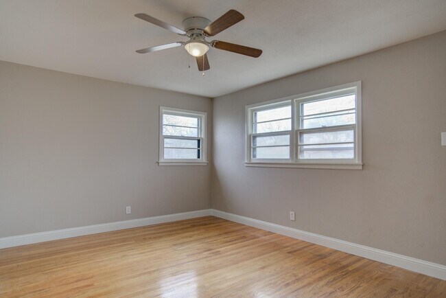 Building Photo - 4114 31st St