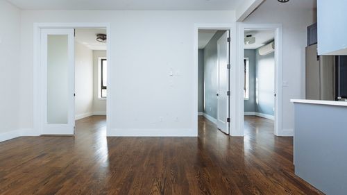 Foto del edificio - 12 Belvidere St