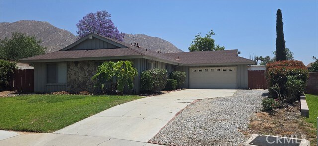 Foto principal - 260 W Shady Grove Dr