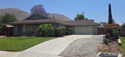 Building Photo - 260 W Shady Grove Dr