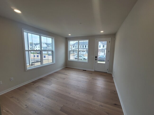 Photo - 357 Aspen Wy Townhome