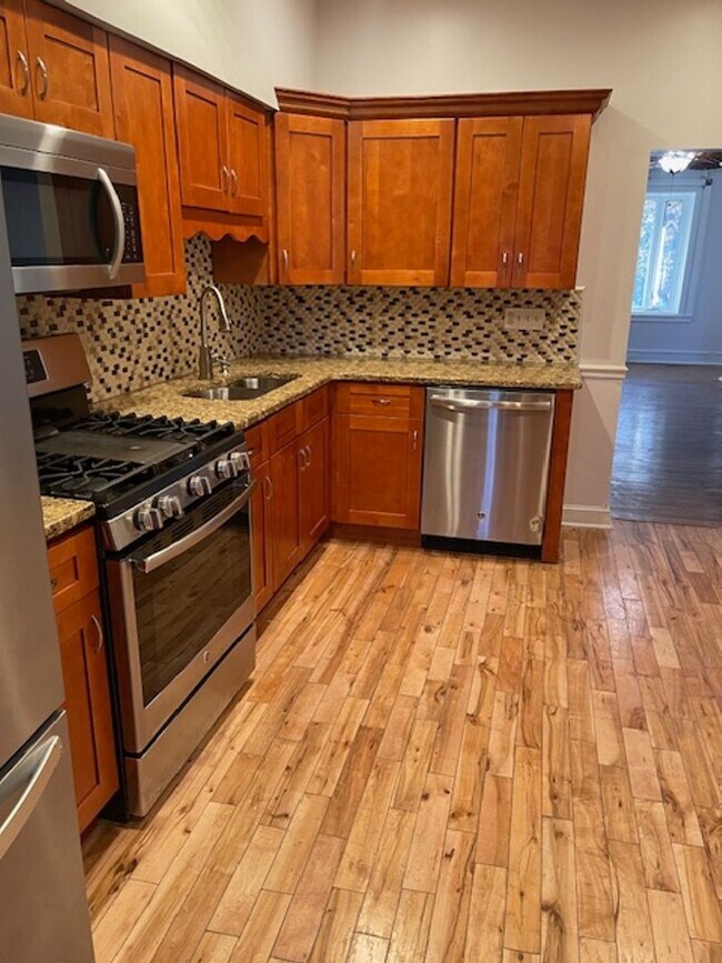 Foto del edificio - Recently Remodeled 3 Bedroom Home