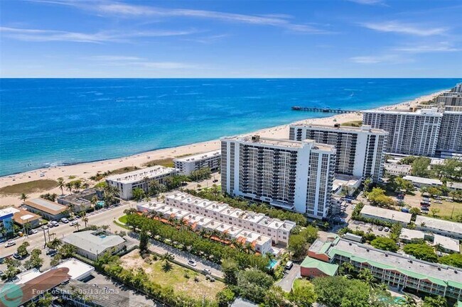Foto del edificio - 3225 NE 5th Ct
