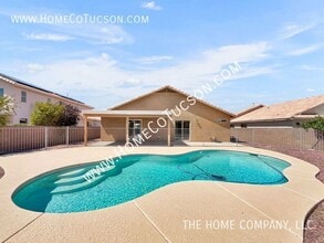 Building Photo - 9640 E Mt Baldy Way