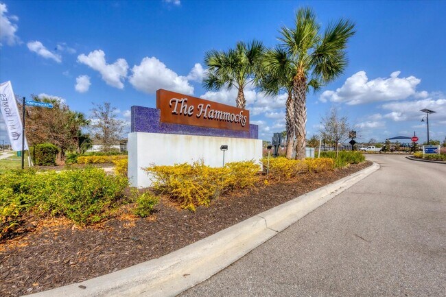 Building Photo - THE HAMMOCKS AT WEST PORT -LUXURIOUS 4/3.5/3