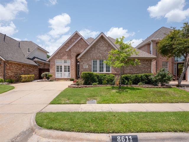 Foto principal - 8611 Forest Glen Dr