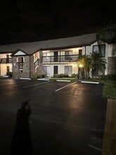 Building Photo - 1515 Huntington Ln