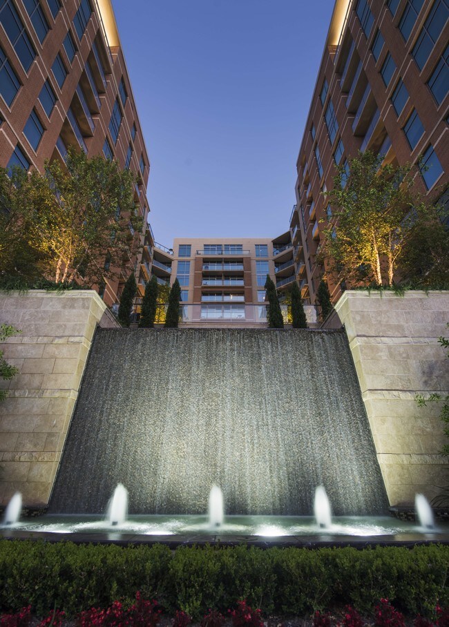 Hanover Southampton Apartments Houston, TX