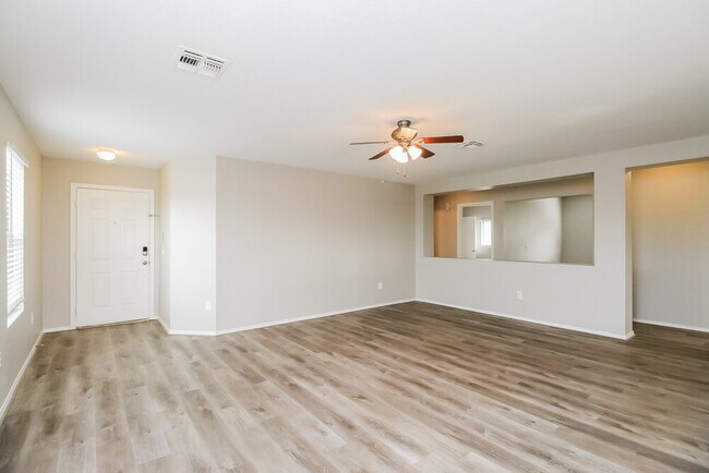 Foto del edificio - 11213 E Quarry Ave