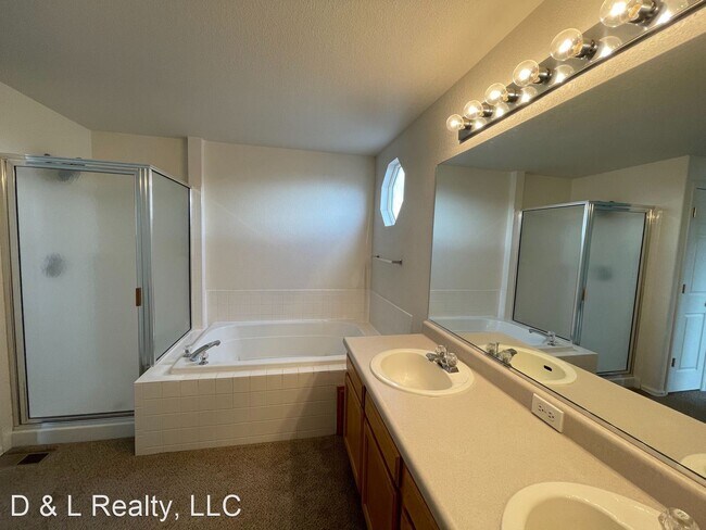 Foto del edificio - 4 br, 3 bath House - 8572 Tibbs Rd