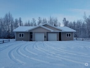 Building Photo - 2185 Chateau Ct