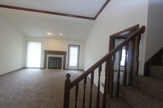 Building Photo - 1107 NW Porter Ct