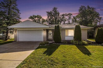 Building Photo - 29210 Heritage Ct