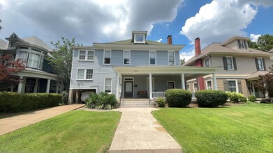 Building Photo - 1298 Carr Ave