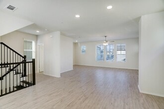 Building Photo - 3144 Founders Rock Dr