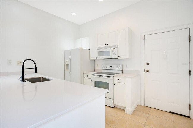 Foto del edificio - 1470 Lake Baldwin Ln