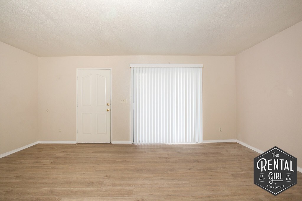 Foto principal - 5418 Lime Ave