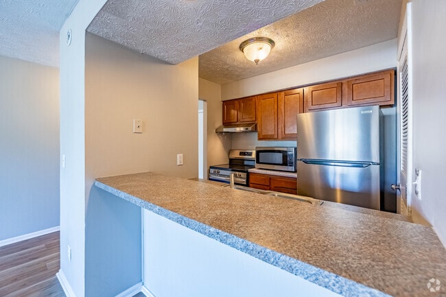 2BR, 1BA - 890SF - Kitchen - Emberwood Apartments