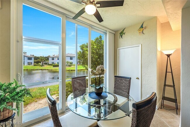 Foto del edificio - 832 Tanbark Dr