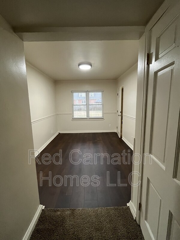 Foto del edificio - 1434 Antoinette Ave