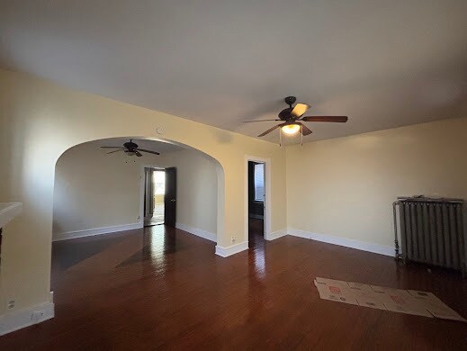 Foto del edificio - 4922 Winona Ave