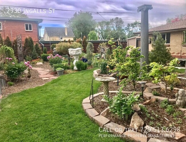 Building Photo - 2930 Ingalls St