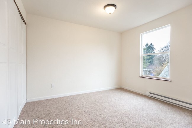 Building Photo - 5123 NE Killingsworth St