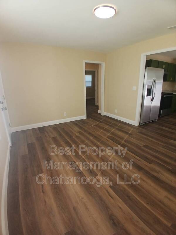 Building Photo - 5249 Usher Dr