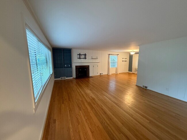 Foto del edificio - 2025 Craig St