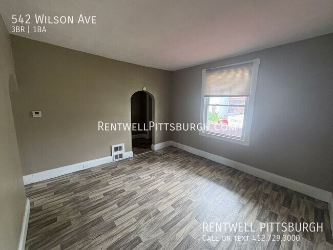Foto del edificio - 542 Wilson Ave