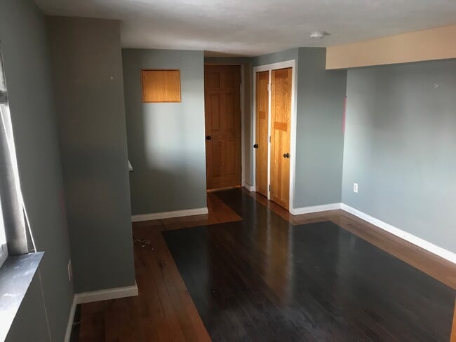 Building Photo - 1117 Freyburg St