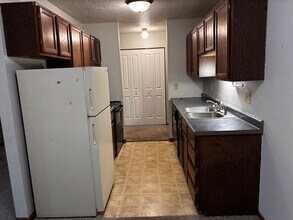Building Photo - 2707 Hawken St
