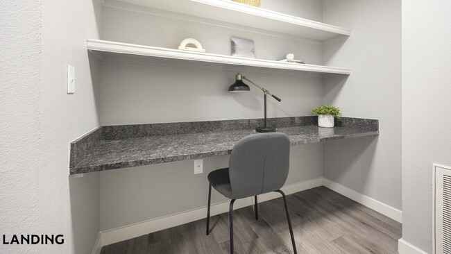 Building Photo - 901 Colorado Blvd