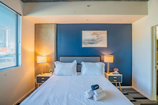 Foto del edificio - 333 E Roosevelt St