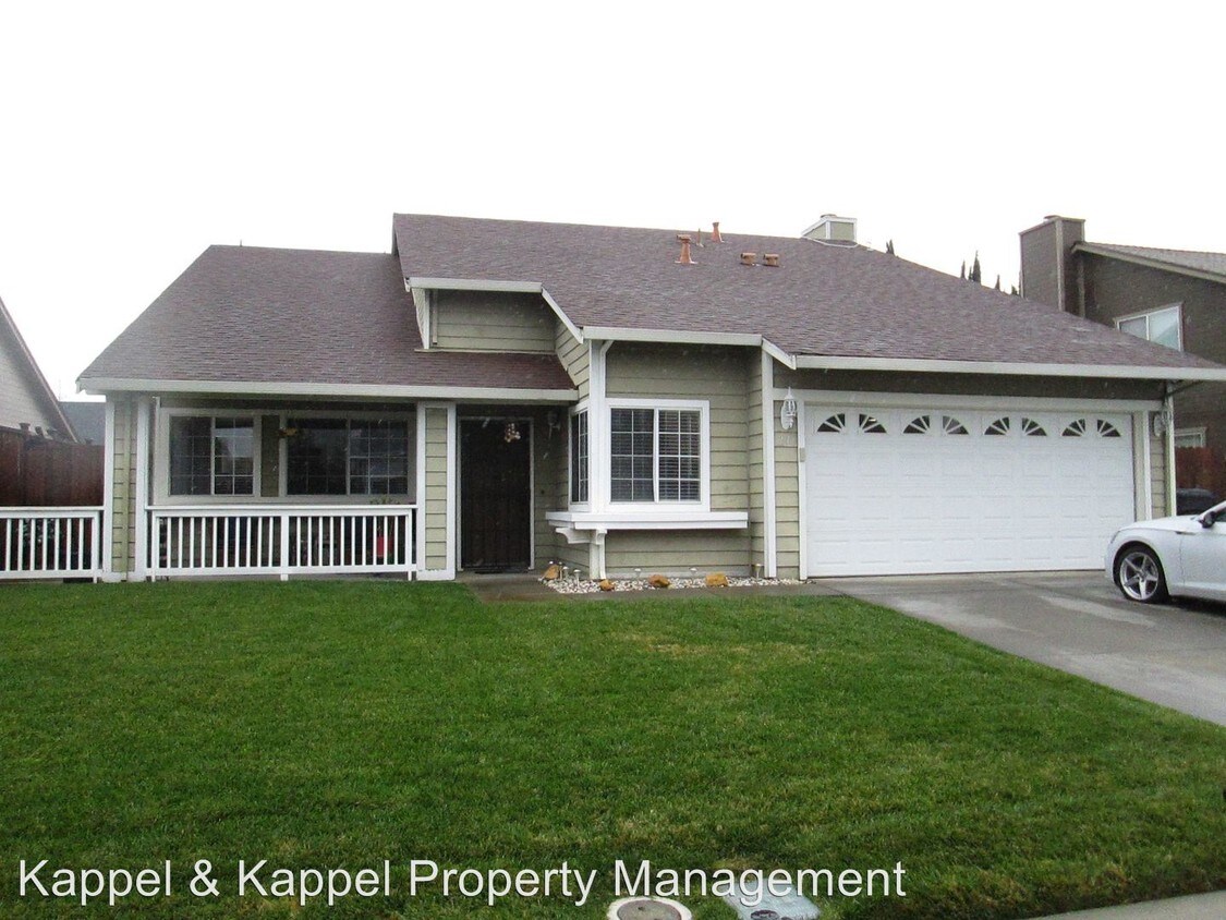 Primary Photo - 4 br, 3 bath House - 91 Barlow Ct.