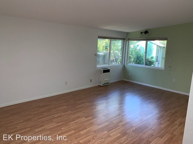 Building Photo - 1 br, 1 bath Apartment - 345 Andrew Ave.