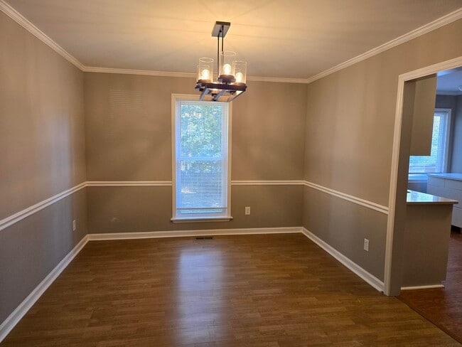 Building Photo - 3844 Creek Ct