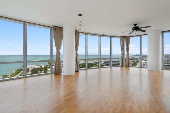 Foto del edificio - 1211 S Prairie Ave