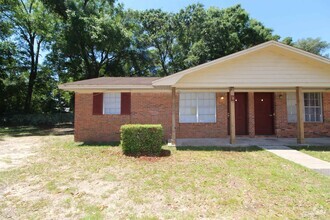 Building Photo - 10151 Guidy Ln