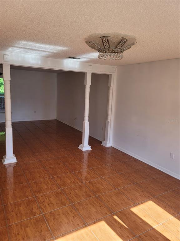 Foto del edificio - 15738 Switch Cane St