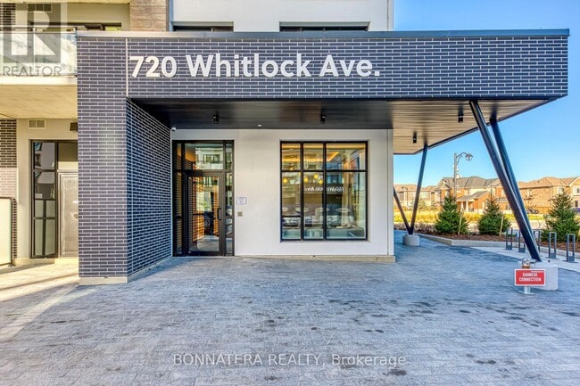 Building Photo - 720 Whitlock Ave