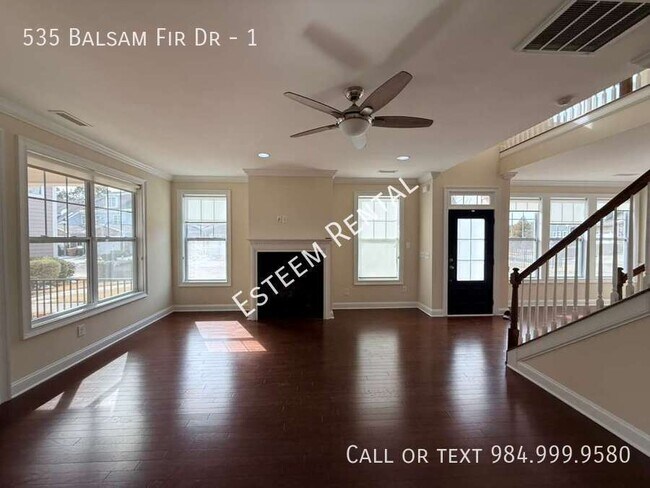 Building Photo - 535 Balsam Fir Dr