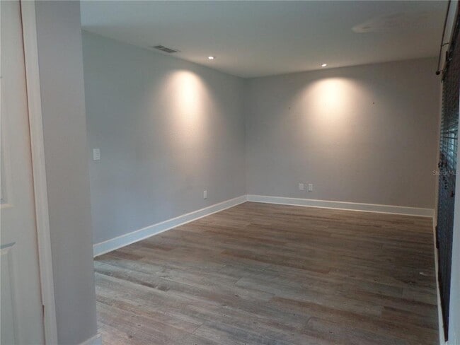 Foto del edificio - 3813 Orange Pointe Rd