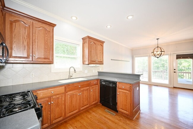 Building Photo - 13120 Ridgeview