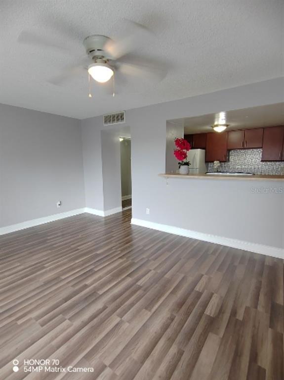 Foto del edificio - 5820 N Church Ave