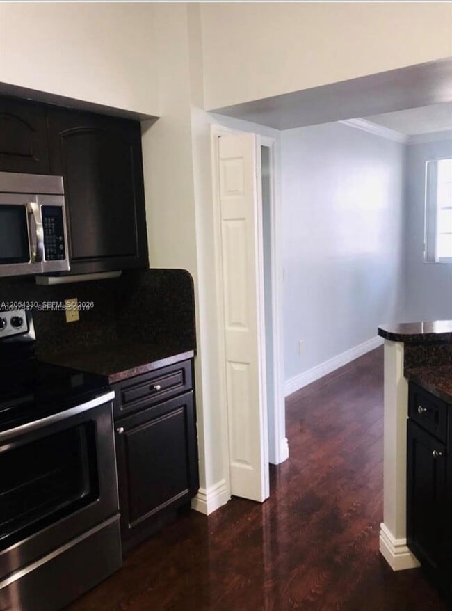 Photo - 3175 NE 184th Street 3302, Aventura, FL 33160 - 2499 House
