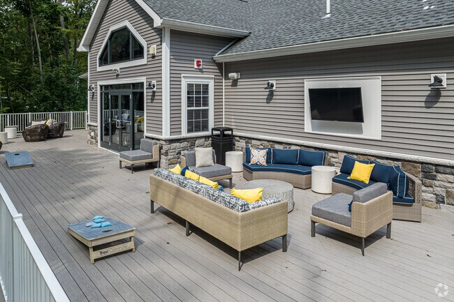 Patio de la casa club - The Cove at Gateway Commons