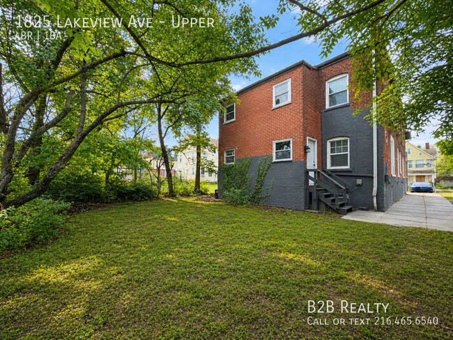 Foto del edificio - 1825 Lakeview Rd