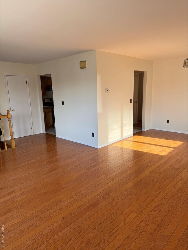 Foto del edificio - 97 Arlington Ave