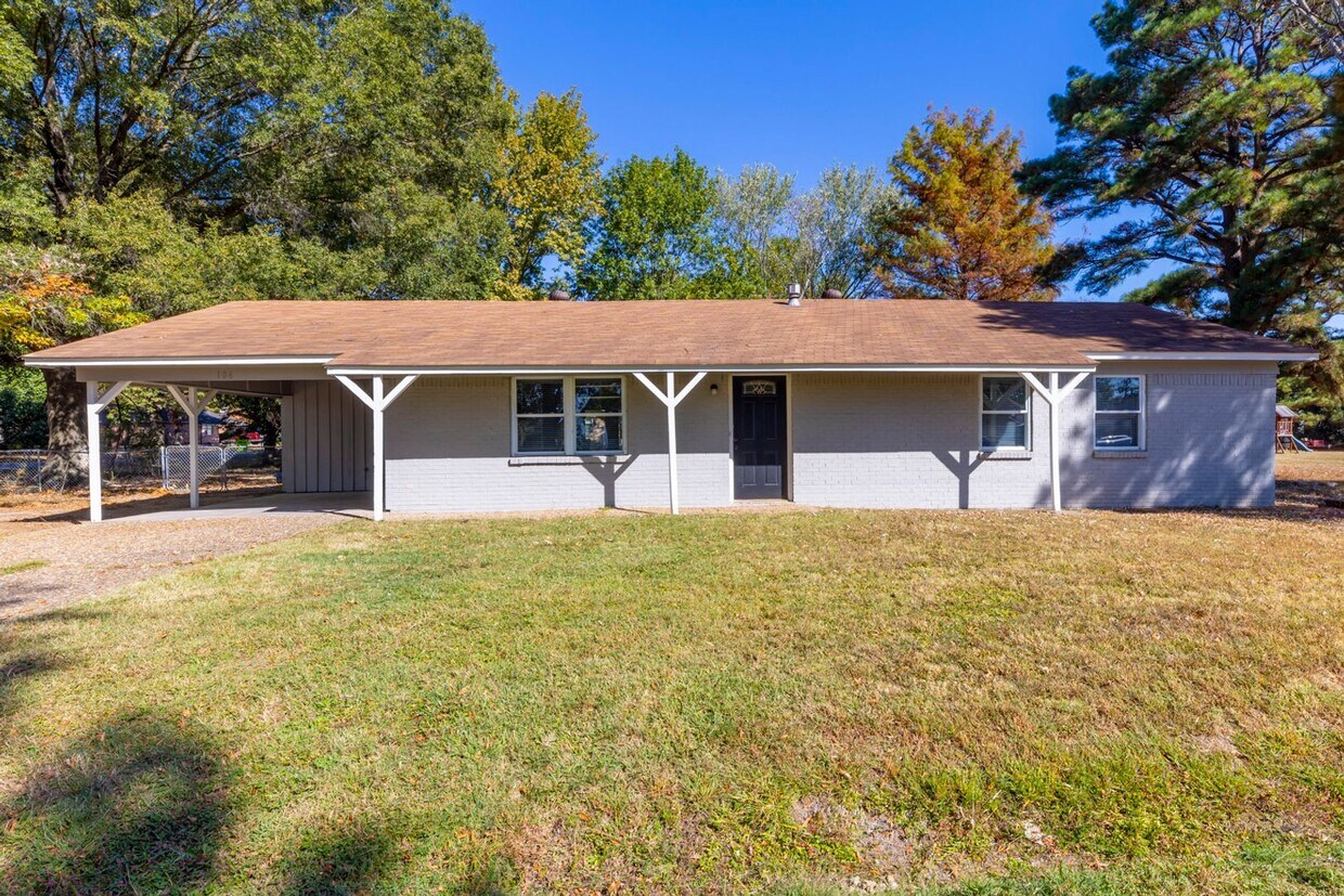 Primary Photo - Updated 4 Bed/2 Bath Home: Lonoke, AR